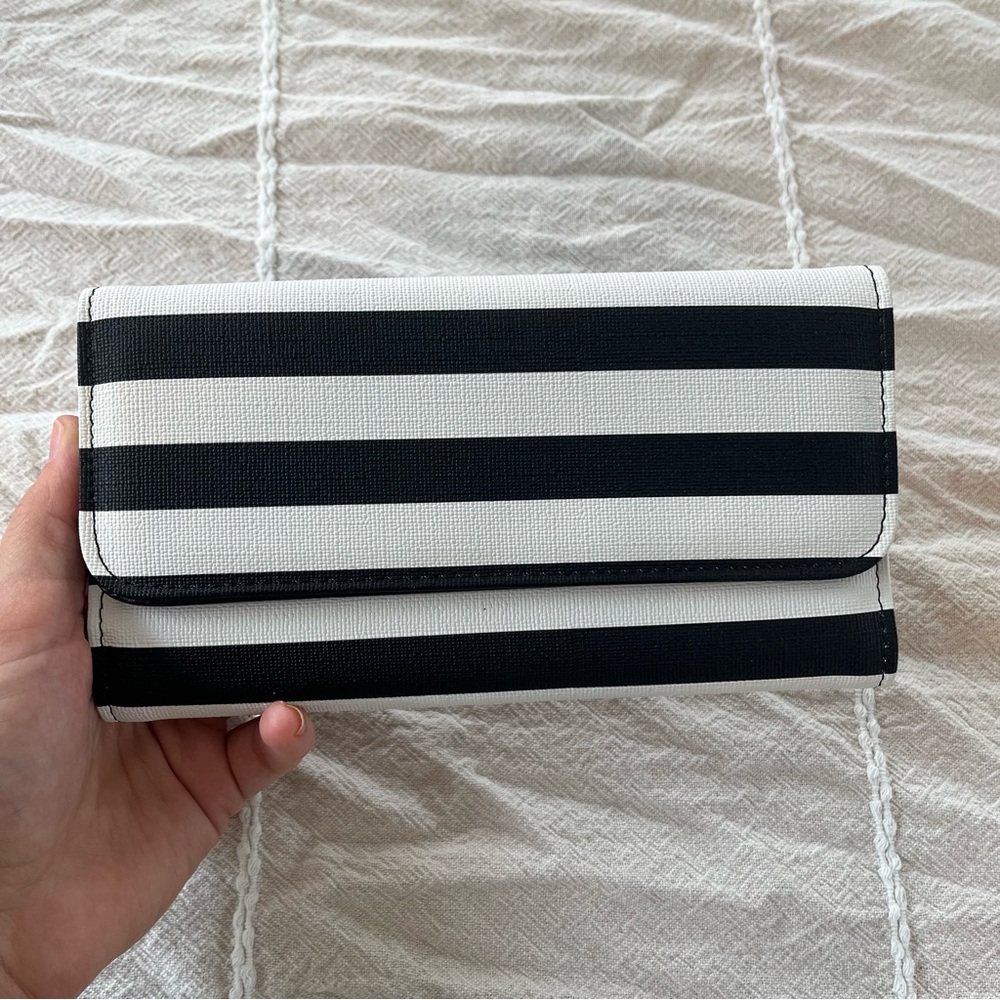 New Kut from the Cloth black/white‎ striped wallet